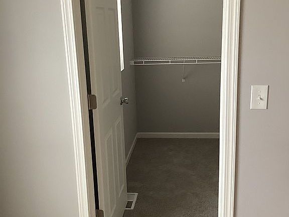 5th image of 2502 Green Rush Ln