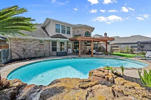 4218 Leaflock Ln Photo 1