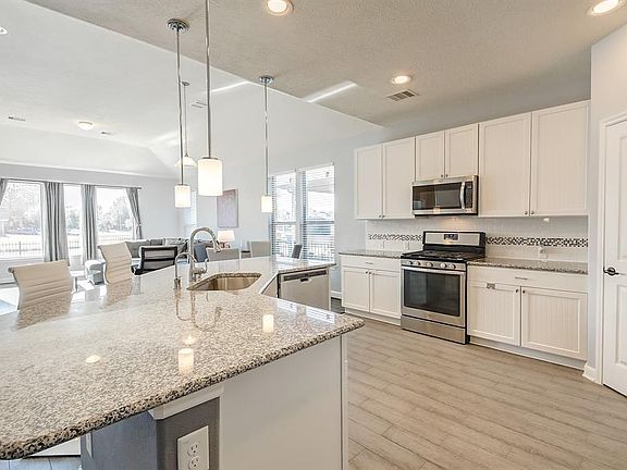 4th image of 4419 Kenya Manor Dr