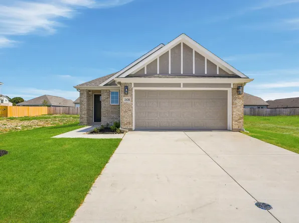 2428 Southern Magnolia Dr, Fort Worth, TX 76123