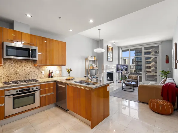 550 Front St Unit 302, San Diego, CA 92101