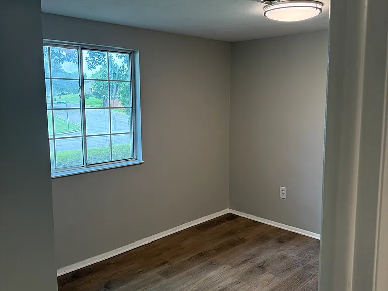 1422 Bull Run Dr — Photo 4