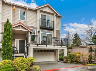 12701 SE 41st Pl UNIT 323, Bellevue, WA