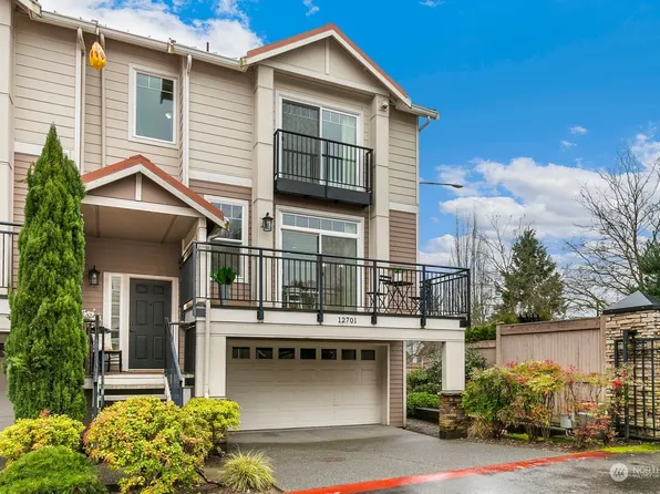 12701 SE 41st Place #323, Bellevue, WA 98006