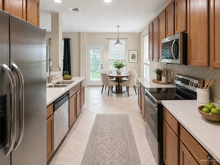 3411 San Angelo St — Photo 3