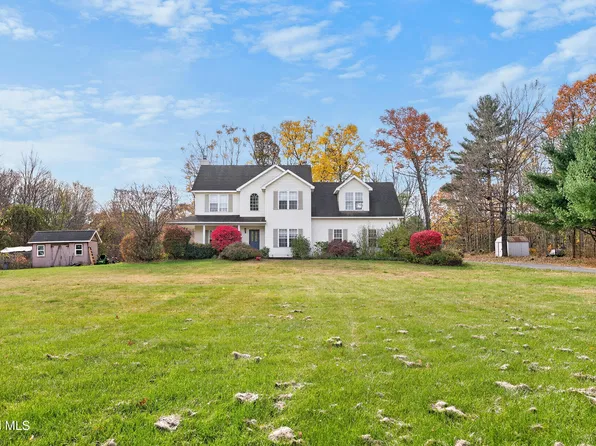 144 Lower Newtown Road, Waterford, NY 12188