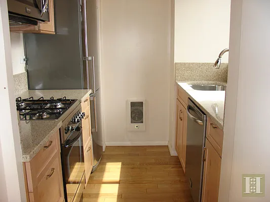 Sold by Halstead Real Estate | media 5