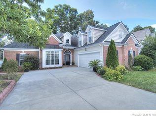 1003 Summer Creste Dr, Indian Trail, NC 28079