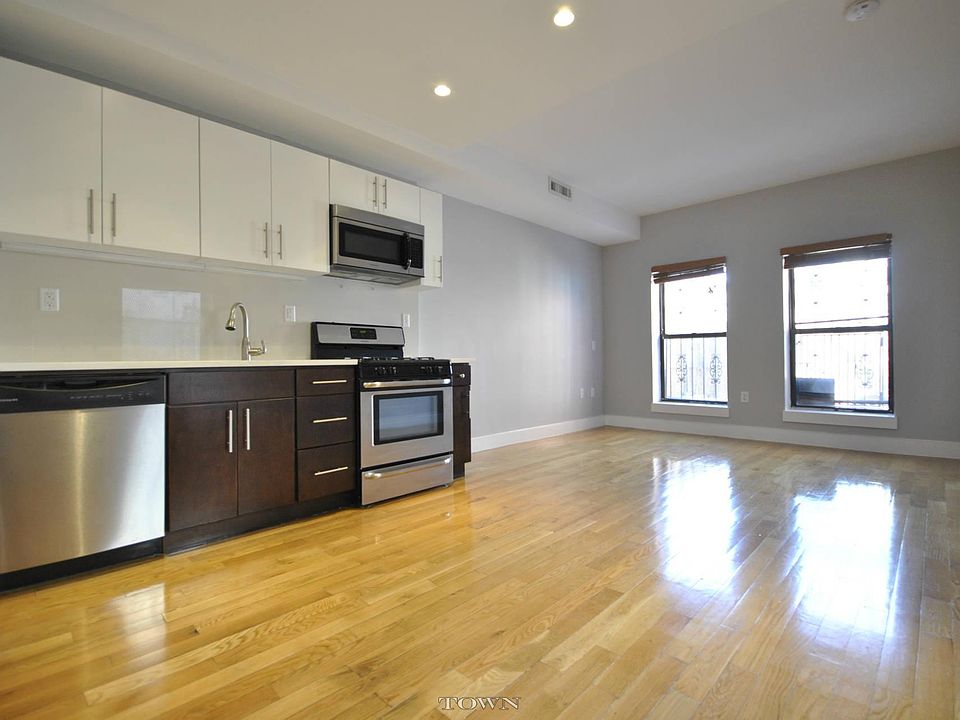 1st image of 626 Grand Ave #1R