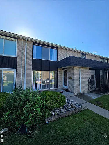 30107 Lorraine Ave Photo 1