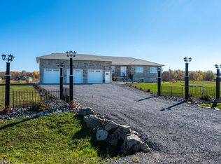 103 Hineman St, Kingston, ON K7L0G2