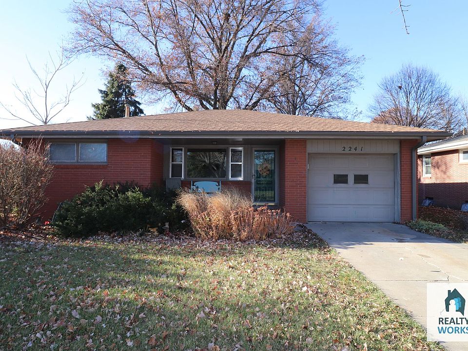 1st image of 2241 S Cotner Blvd