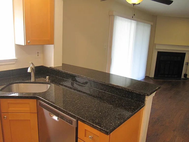 2598 S Arlington Mill Dr #E — Photo 4