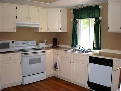 3rd image of 20815 Birch Pl