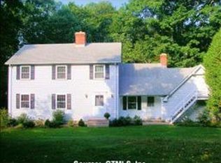 3 Deer Run Rd, Collinsville, CT 06019