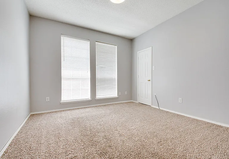 7813 Park Run Rd — Photo 15