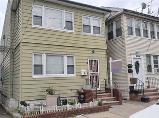 22-03 128th St, College Pt, NY 11356