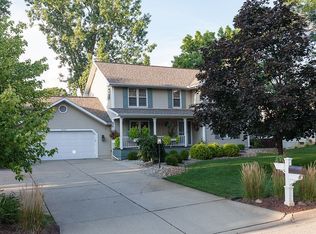 1520 Jeannine Ln, Dewitt, MI