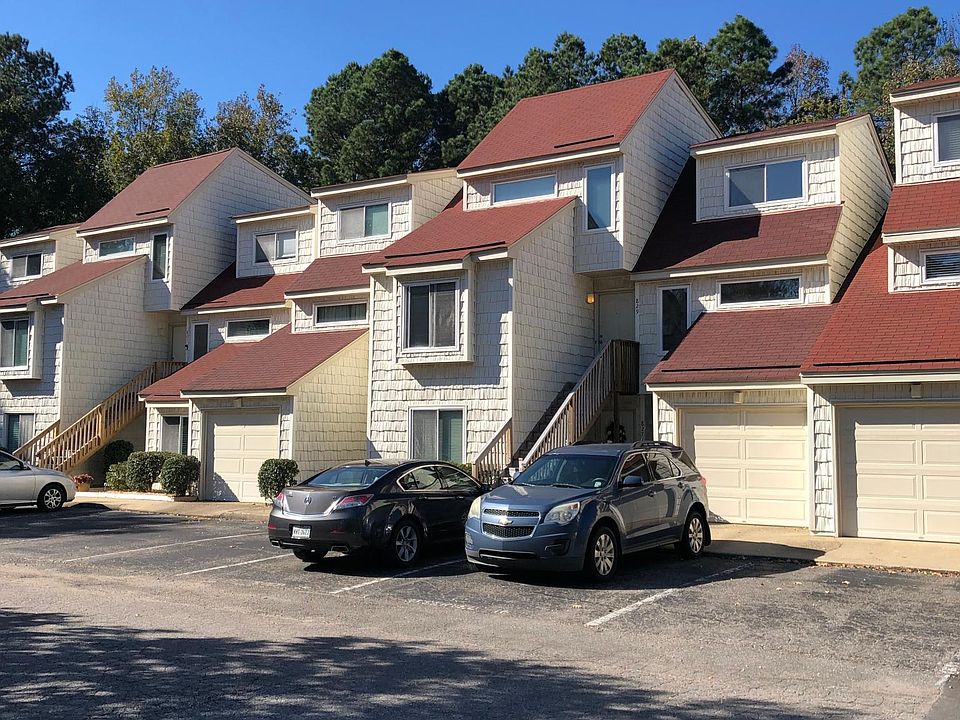 2 story condo with first floor entrance