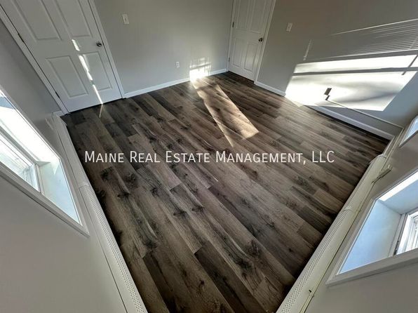26B Autumn St, Bangor, ME 04401