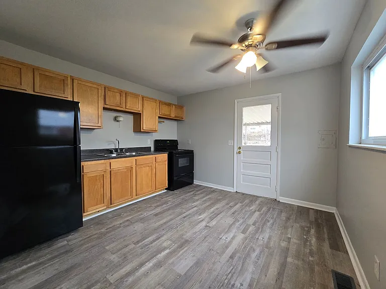3823 Iberis Ave — Photo 5