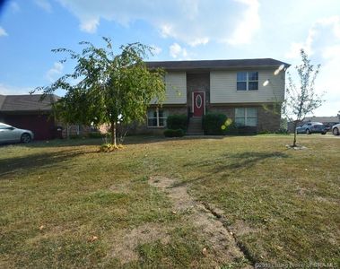 1375 W Weir Rd, Scottsburg, IN, 47170