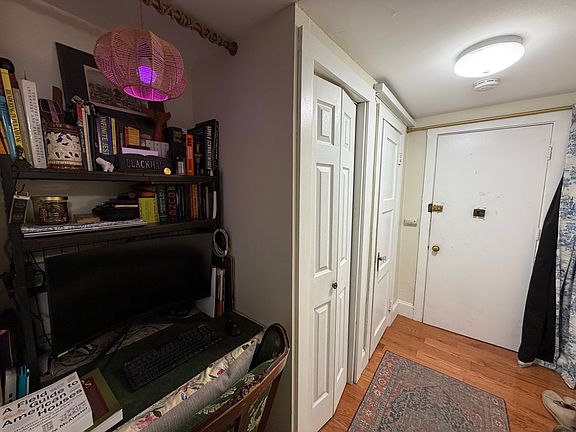 5th image of 78 Myrtle St APT 1