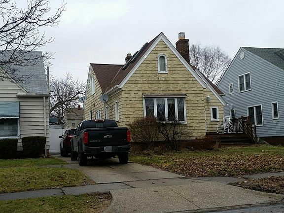 2nd image of 7616 Thornton Dr