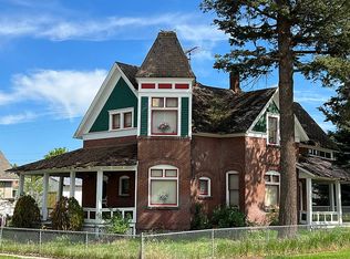 219 W 2nd St, Sprague, WA 99032