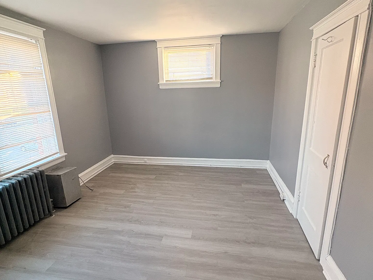 2 bed, $1,300 — Photo 3