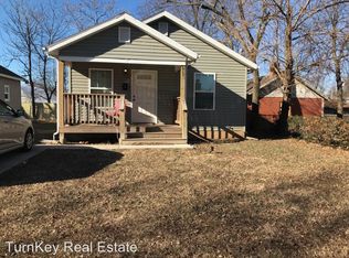 613 S Douglas Ave, Springfield, MO 65806