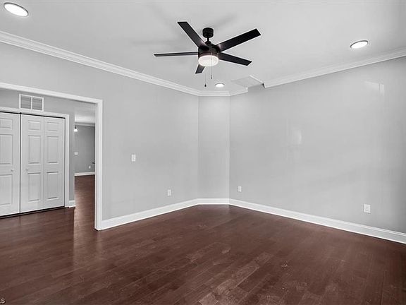 5th image of 4503 Holland Rd