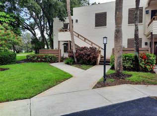 137 Pineneedle Dr #137, Bradenton, FL 34210