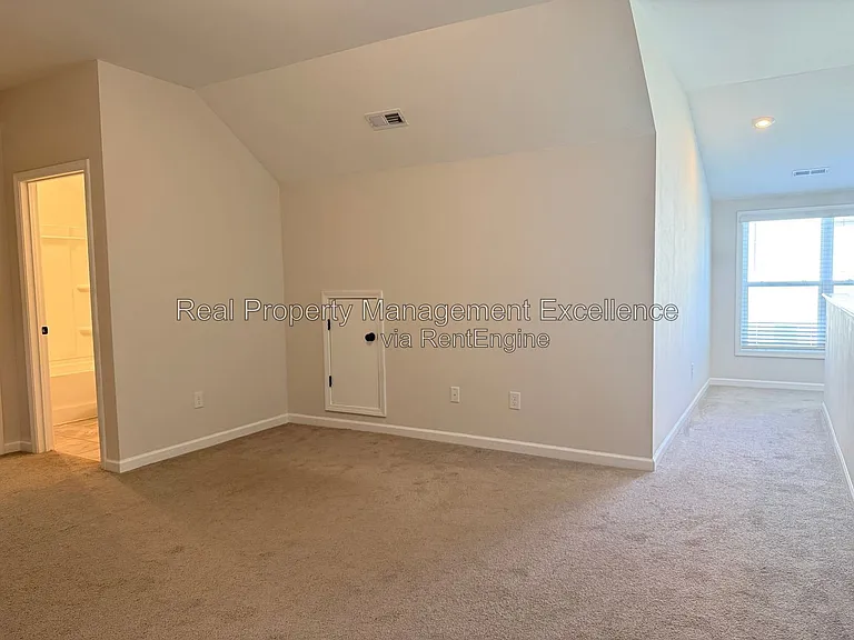 101 Brody Pine Way — Photo 44