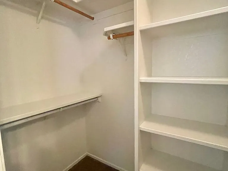 11628 E 27th Pl — Photo 10