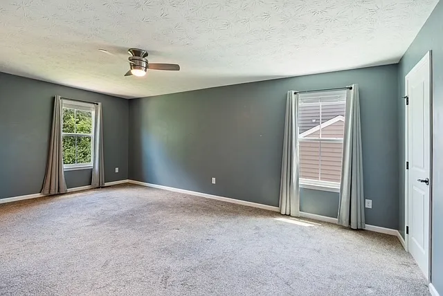 2843 Ridge View Ct — Photo 17