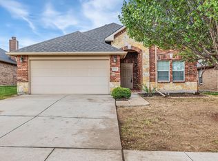 9204 Tierra Verde Dr, Fort Worth, TX 76177