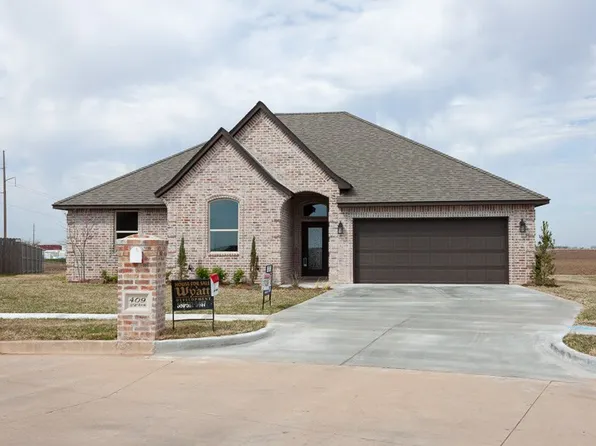 409 SW 84th St, Lawton, OK 73505