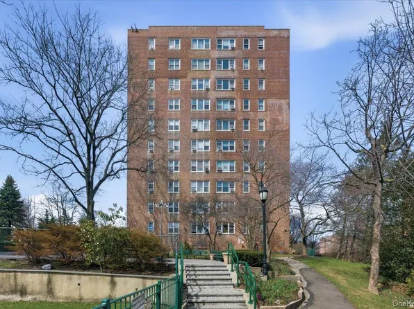 80 Knolls Crescent #6B, Bronx, NY 10463