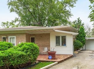 1471 S Lombard Ave, Lombard, IL