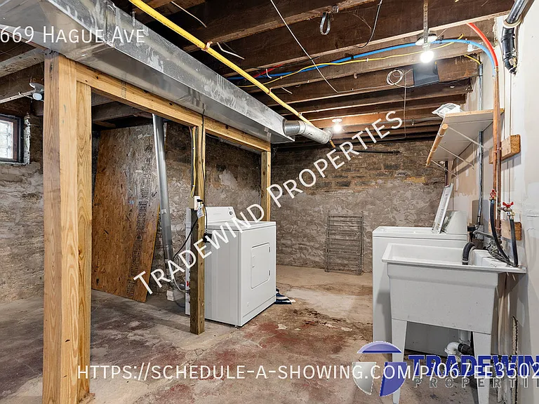 1669 Hague Ave — Photo 14