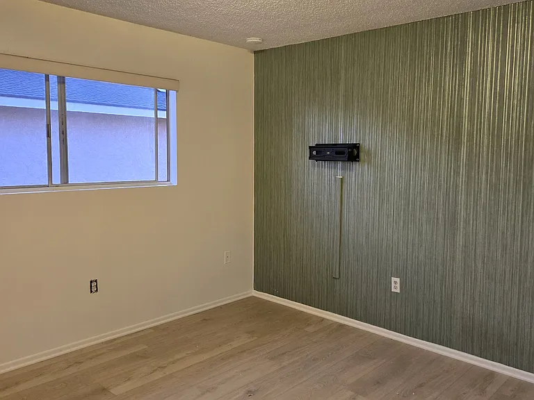 7291 La Mancha Cir #C — Photo 12