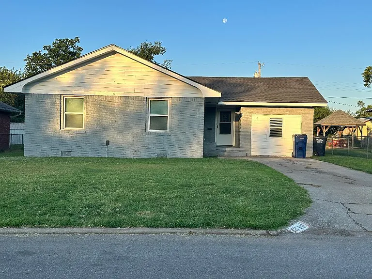 1310 Rickey Rd — Photo 1