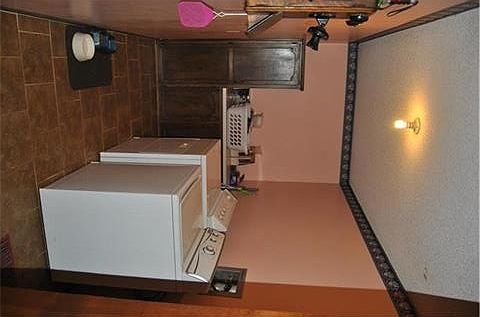 Laundry Room, Tiled Floor