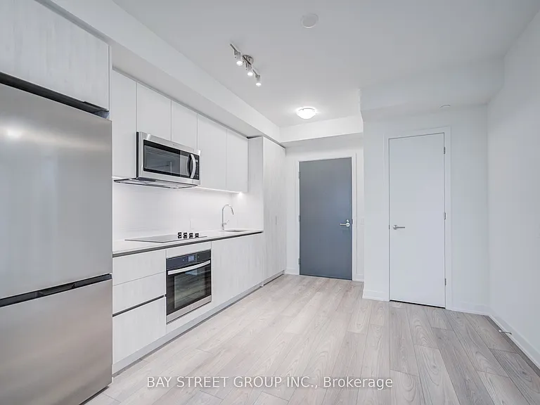 5858 Yonge St #2023 — Photo 15