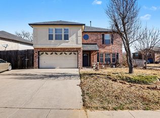 2018 Baker Dr, Corinth, TX 76210