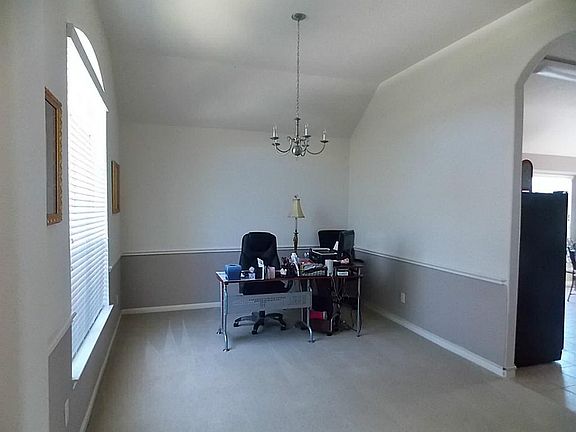 5th image of 9410 Echo Peak Ln
