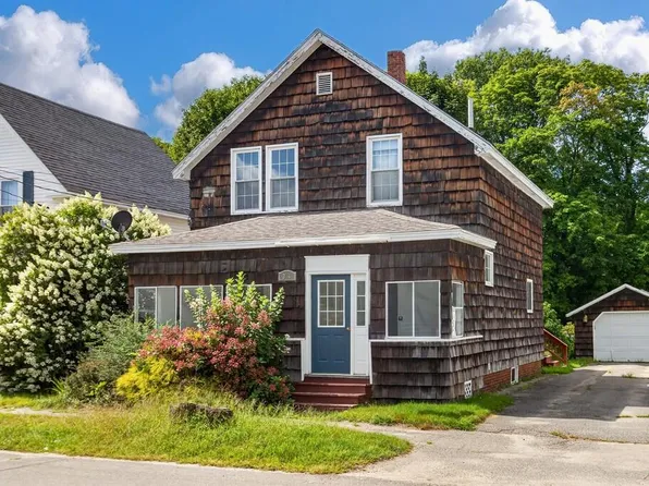 346 Penobscot Avenue, Millinocket, ME 04462