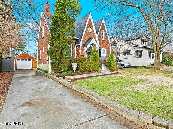 2nd image of 2207 Beargrass Ave