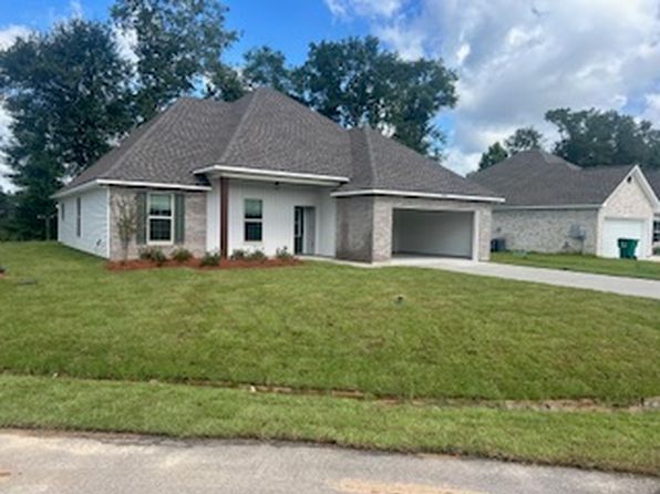 41341 Rosewood Dr